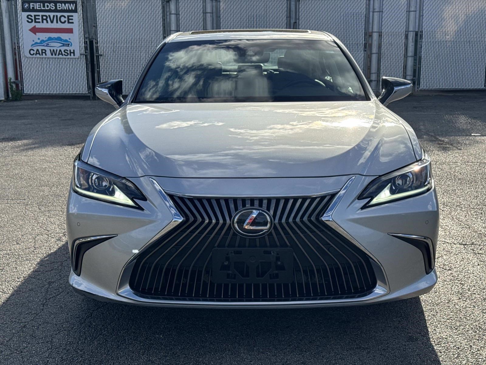 2020 Lexus ES 350 Premium photo 2