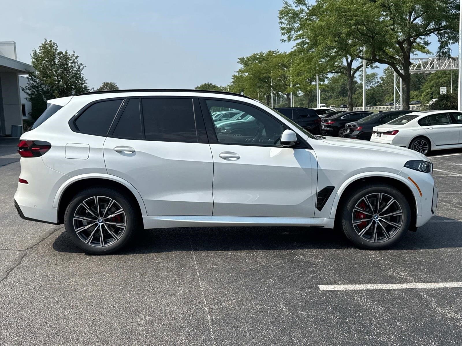 2026 Bmw X5 xDrive40i photo 4