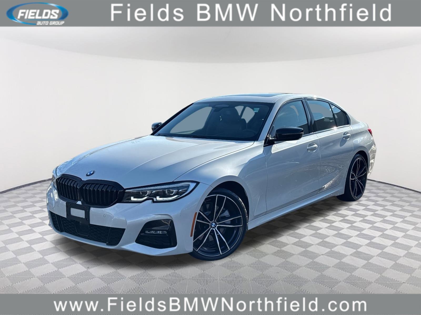 2021 BMW 3 Series 330i's photo