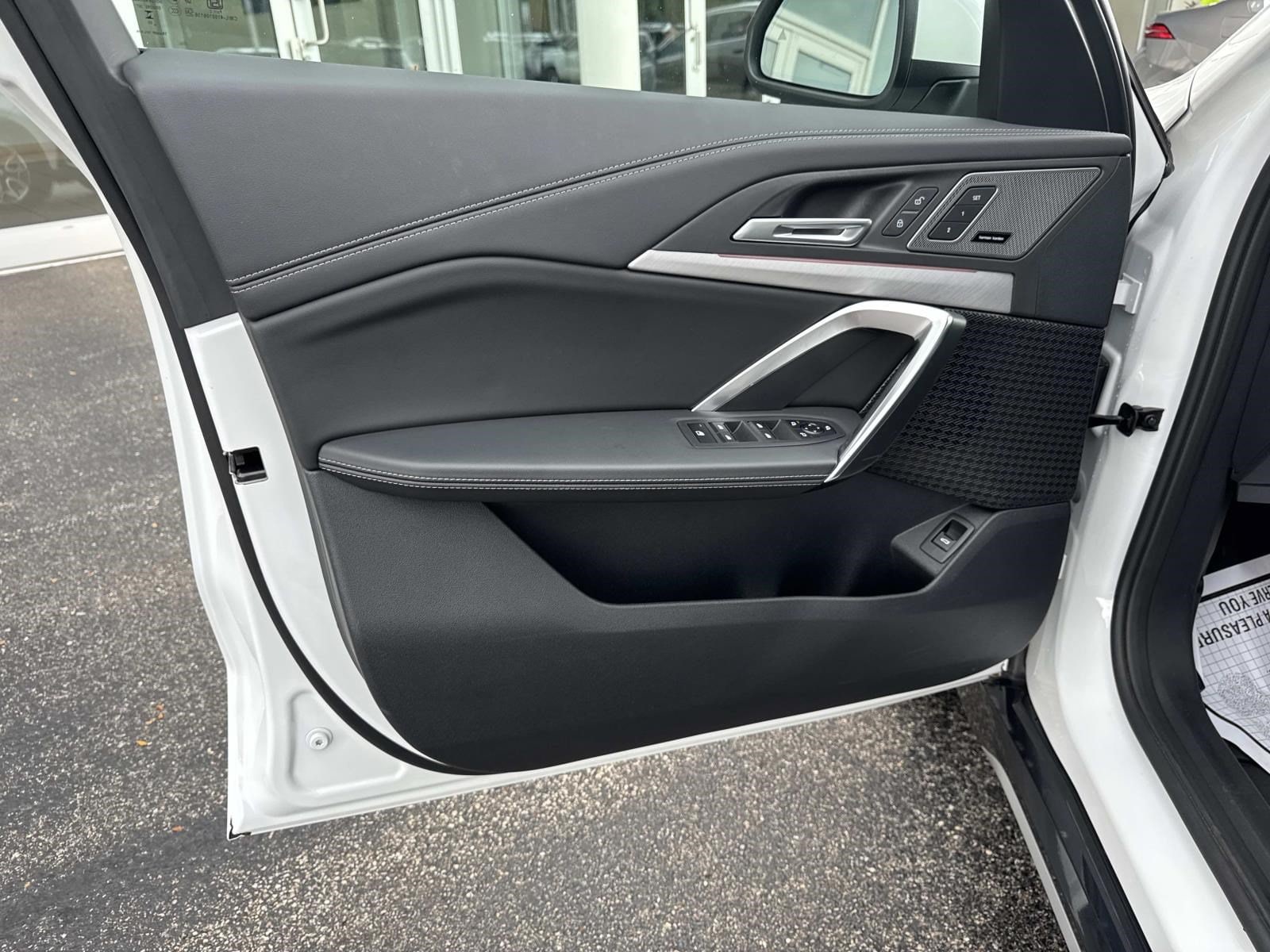 2026 BMW X1 XDrive28i - Photo 17