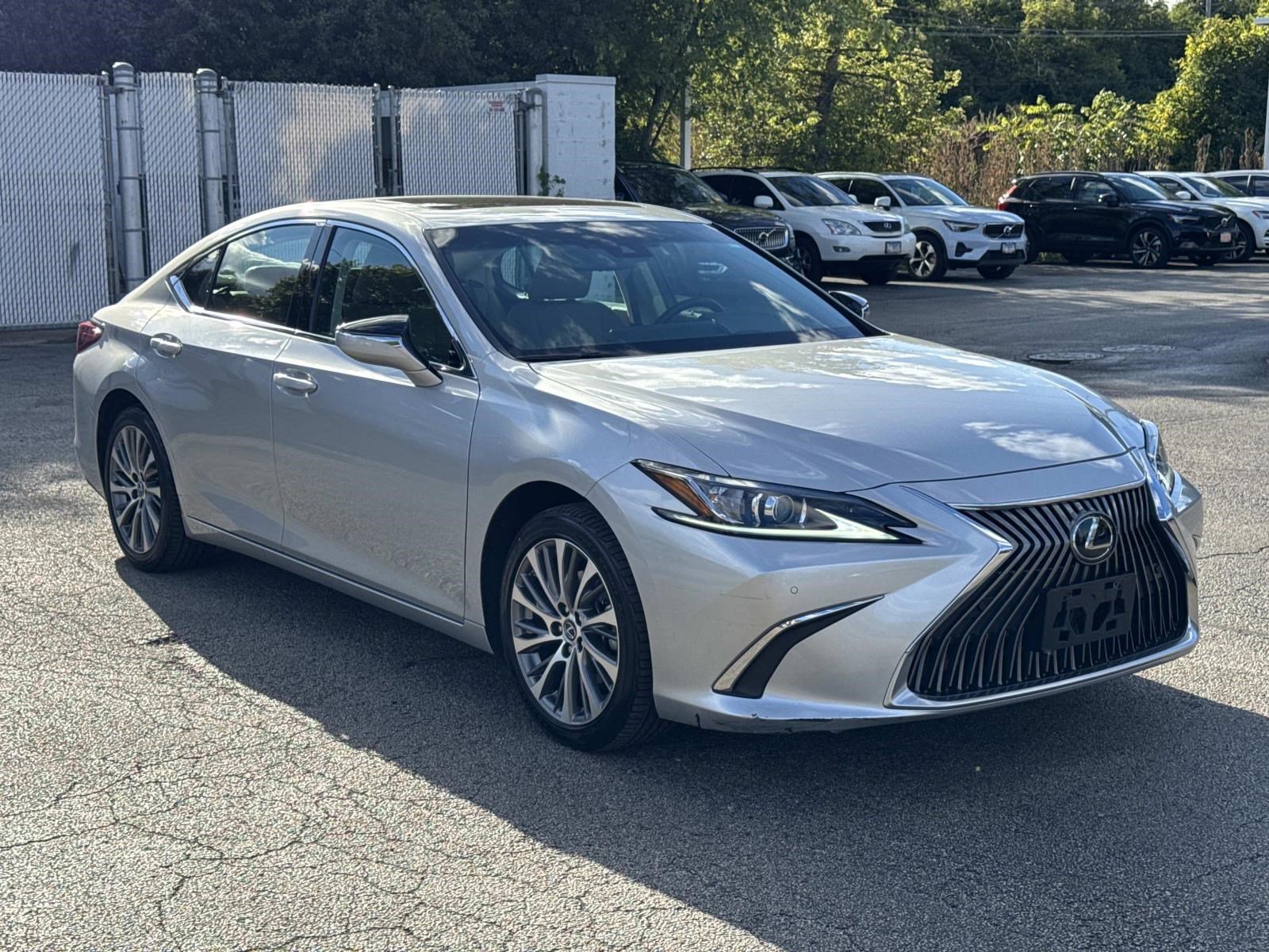 2020 Lexus ES 350 Premium photo 3