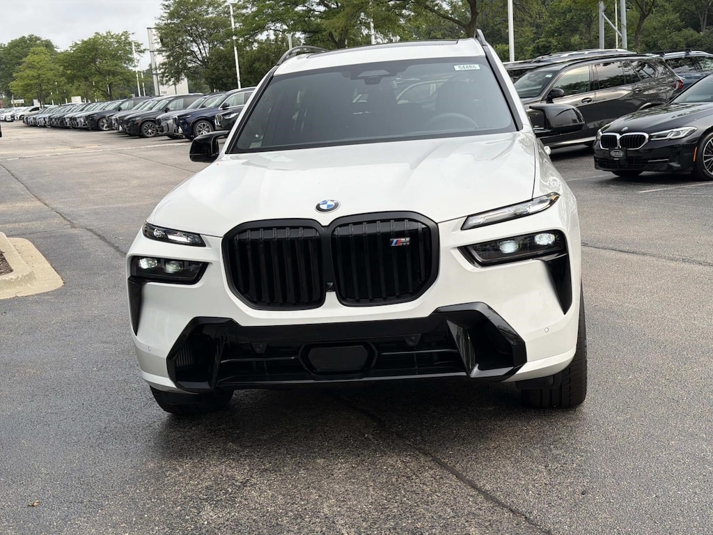 New 2027 BMW X7 M60i SUV