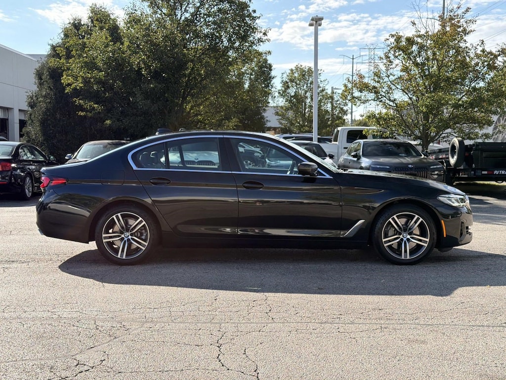 Used 2022 BMW 5 Series 530i xDrive Sedan