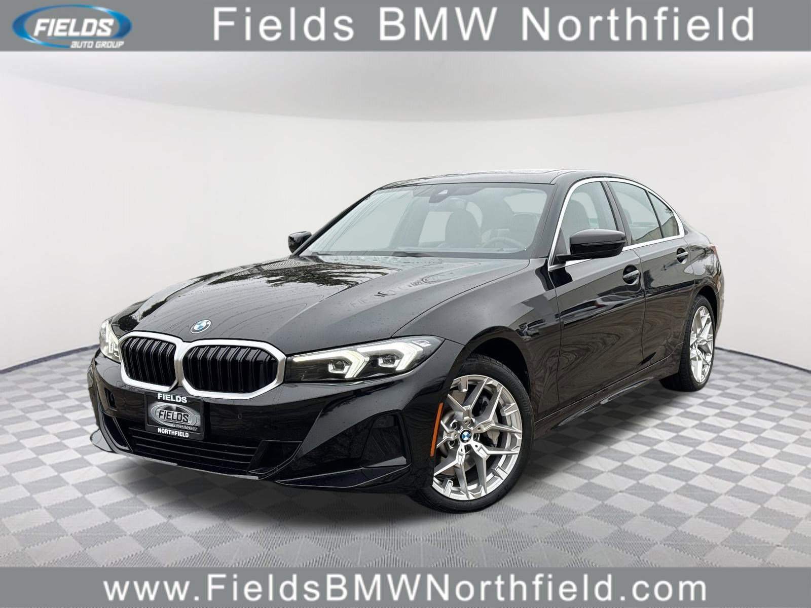 2025 BMW 3 Series 330i's photo