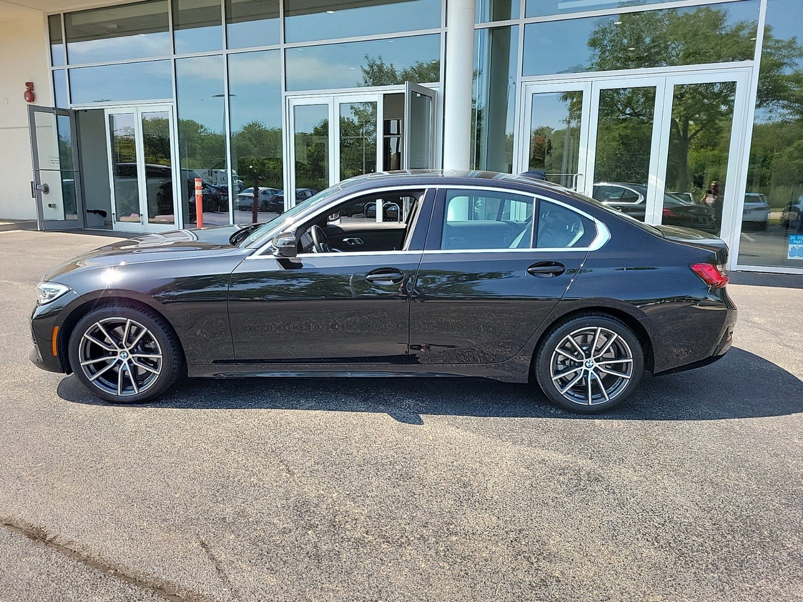 Certified 2021 BMW 3 Series 330i with VIN 3MW5R7J00M8B59273 for sale in Northfield, IL