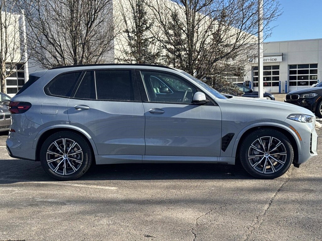 New 2026 BMW X5 PHEV xDrive50e SUV