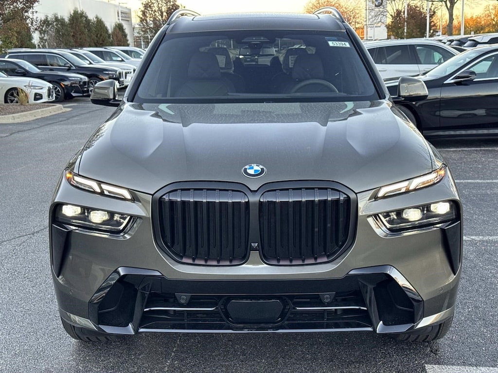 New 2026 BMW X7 xDrive40i SUV
