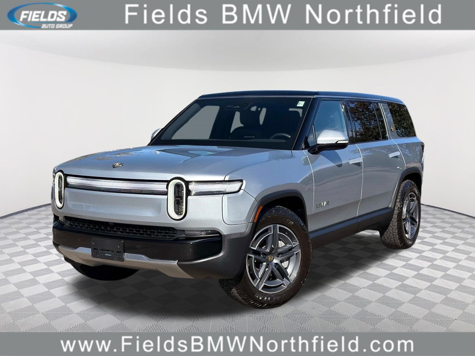 2026 Rivian R1S Base