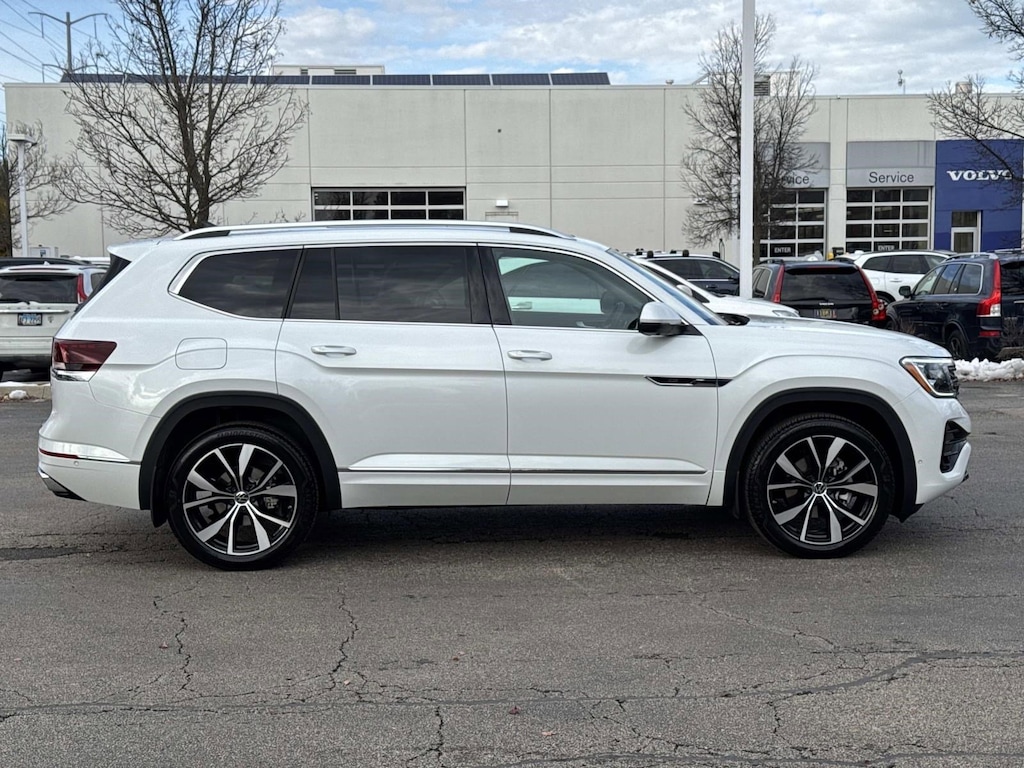 Used 2026 Volkswagen Atlas 2.0T SEL Premium R-Line SUV