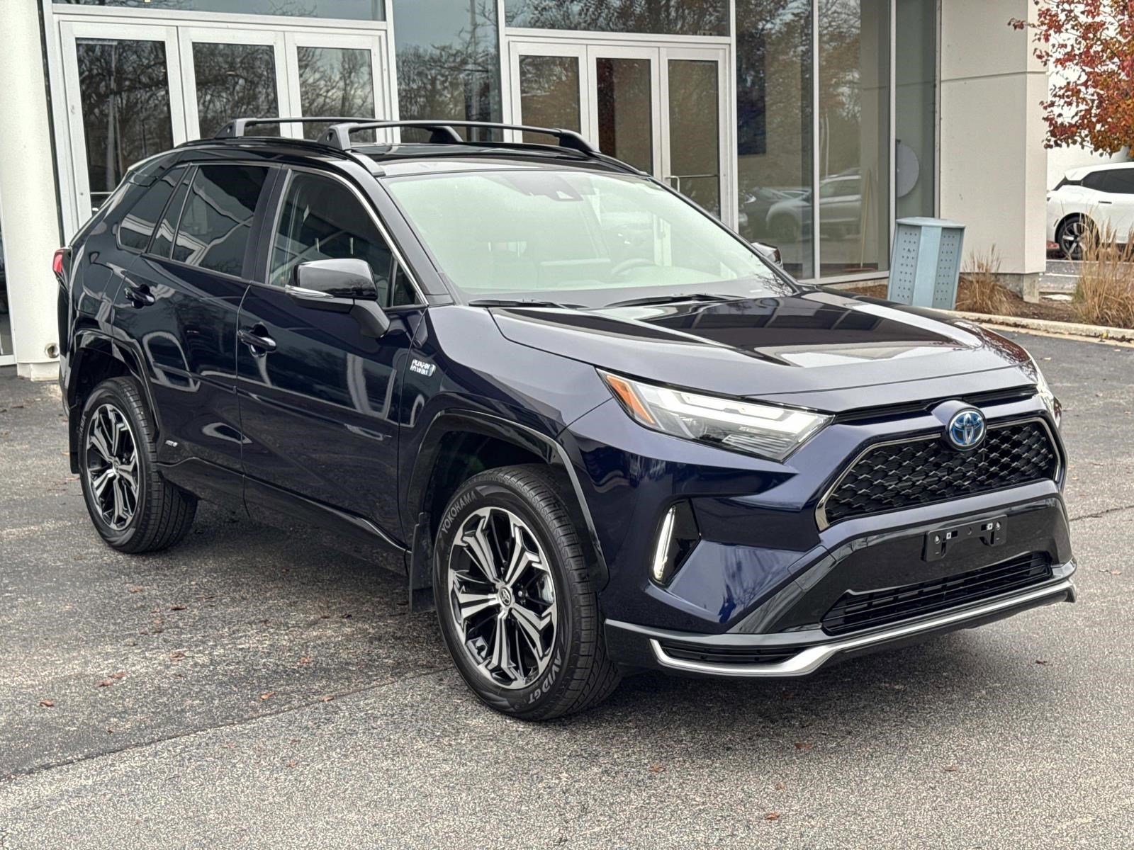 2024 Toyota RAV4 Prime XSE photo 3