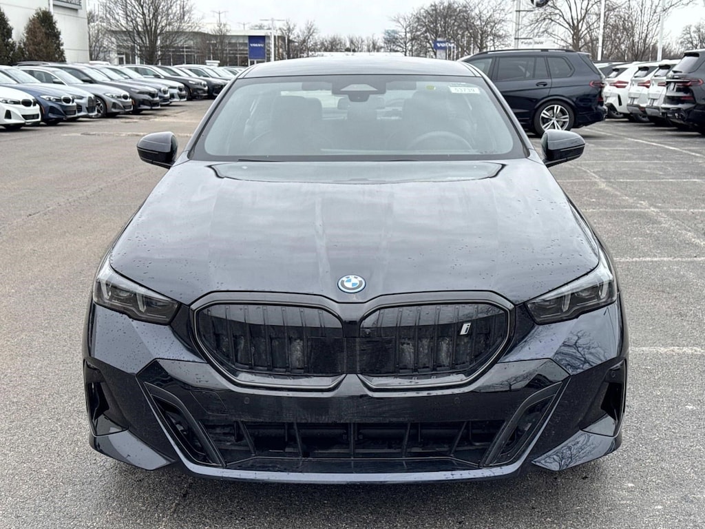 New 2026 BMW i5 xDrive40 Sedan