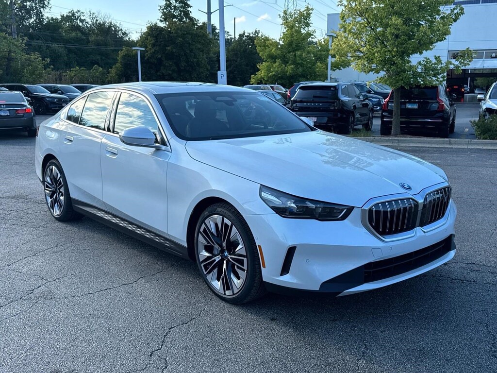 New 2026 BMW i5 xDrive40 Sedan