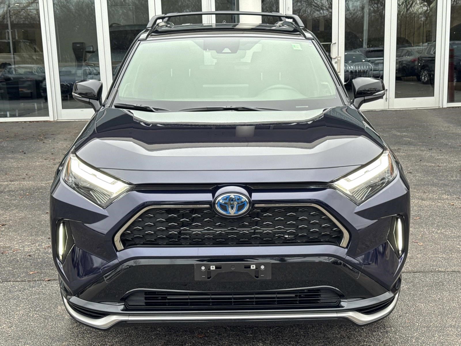 2024 Toyota RAV4 Prime XSE photo 2