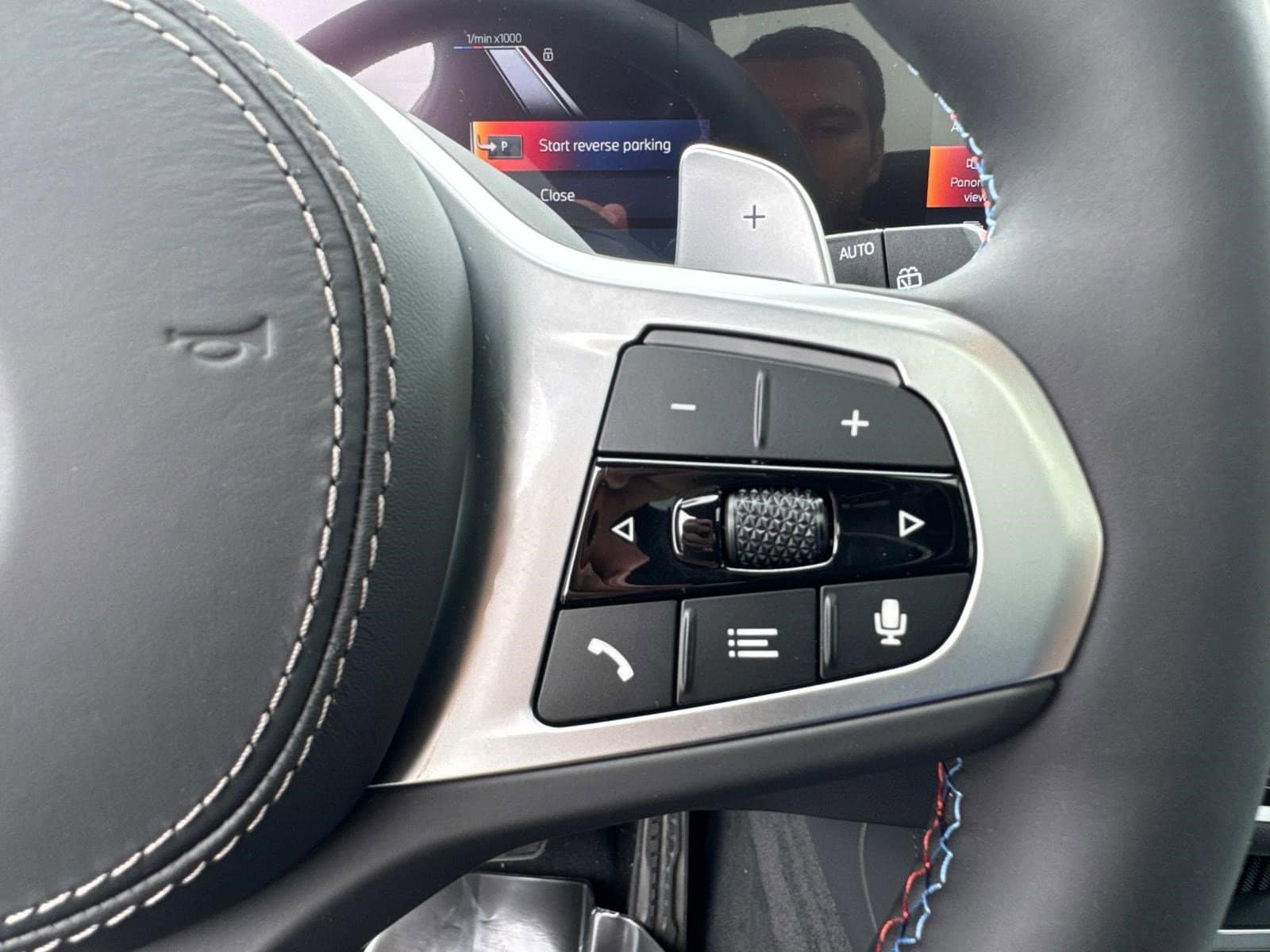 2026 BMW X5 M60i - Photo 31