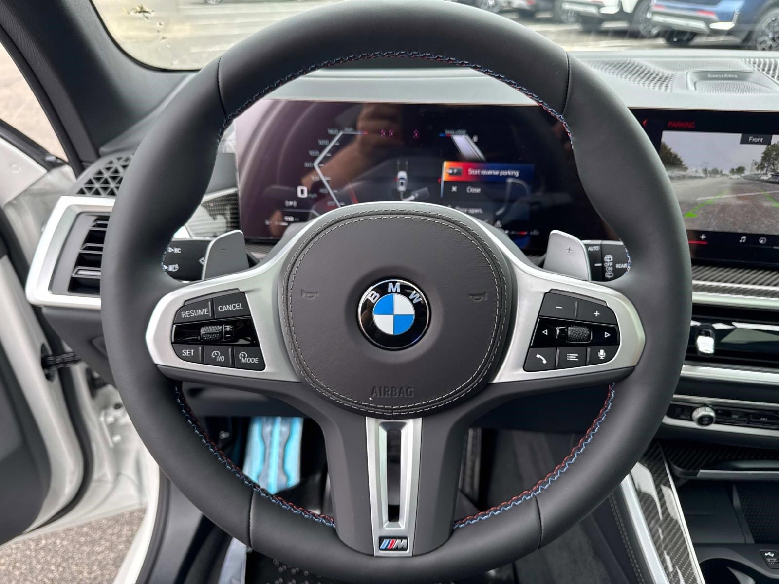 2026 BMW X5 M60i - Photo 30