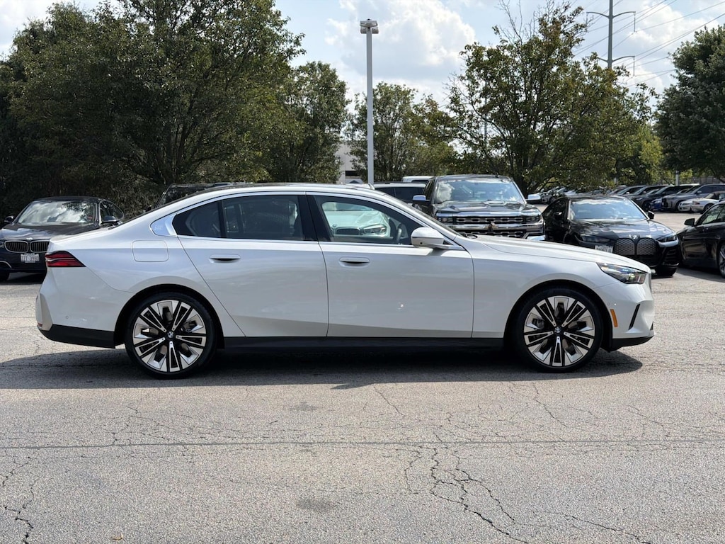 Certified 2026 BMW 5 Series 540i xDrive Sedan