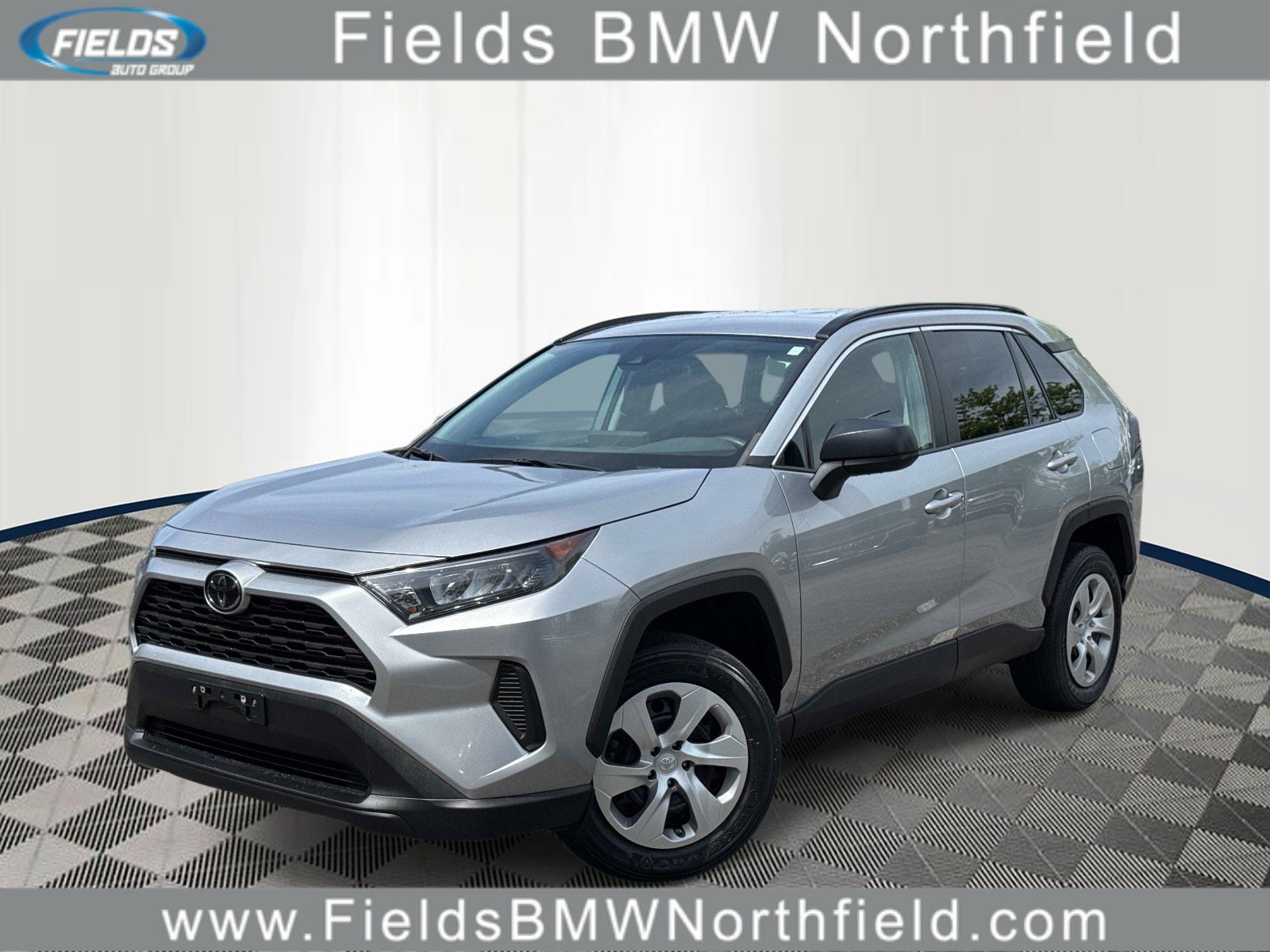 2021 Toyota RAV4 LE FWD's photo