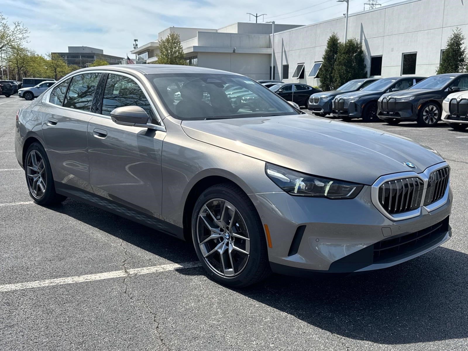 2026 Bmw 530i xDrive photo 3