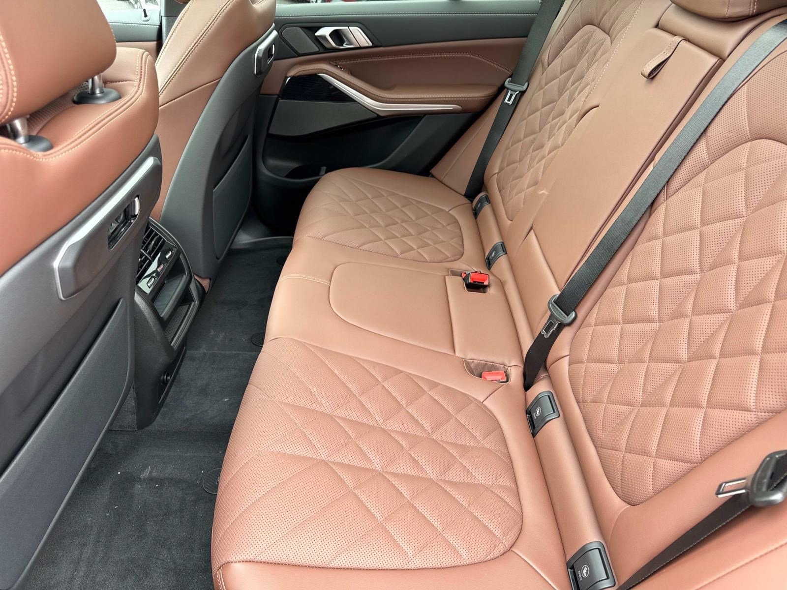 2026 BMW X5 50e - Photo 13