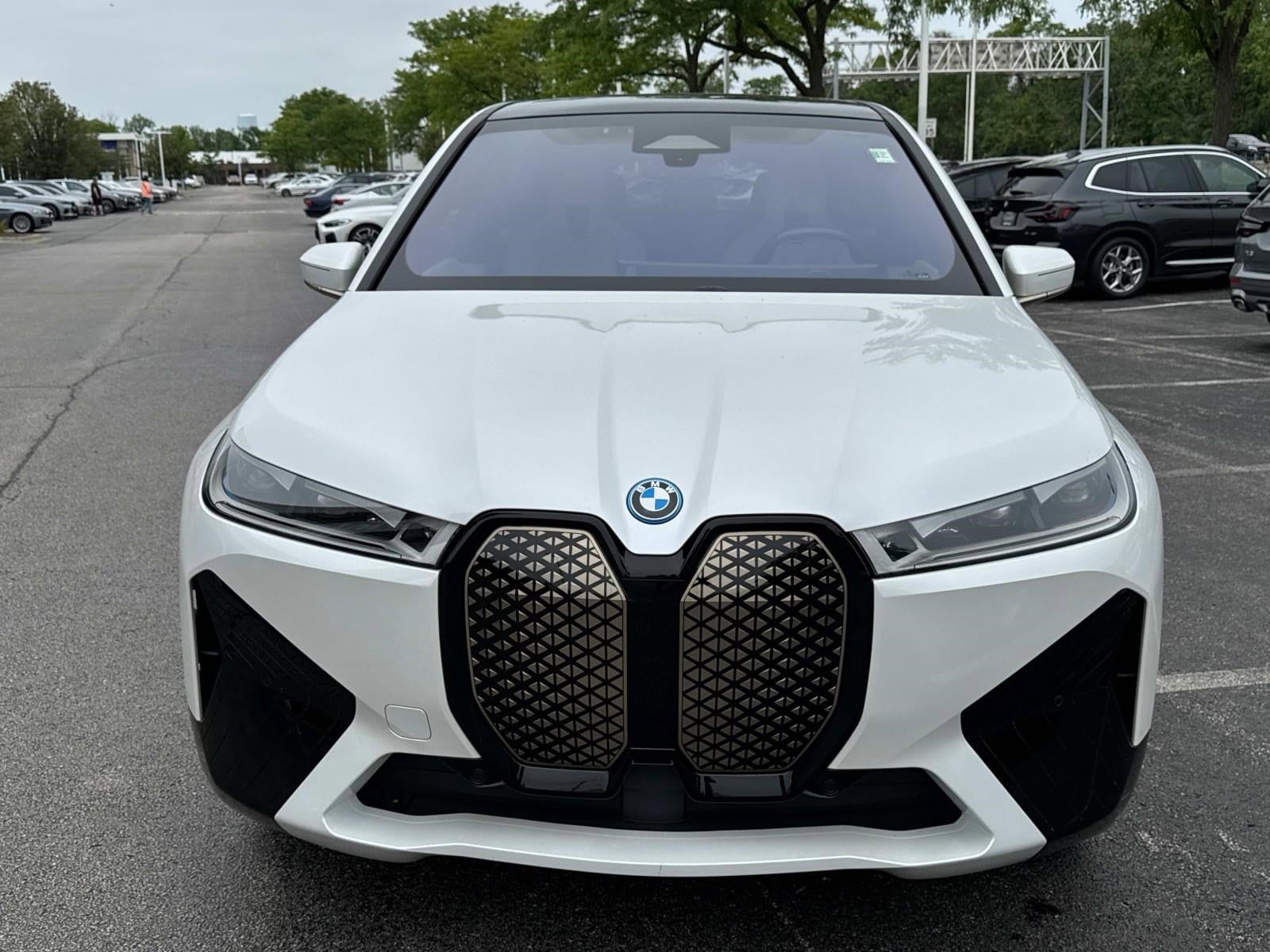 Used 2023 BMW iX Base with VIN WB523CF06PCL87456 for sale in Northfield, IL