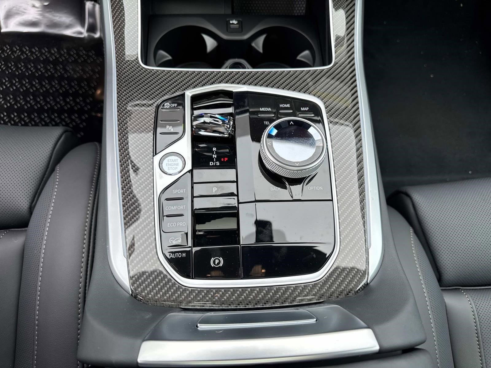 2026 BMW X5 M60i - Photo 29
