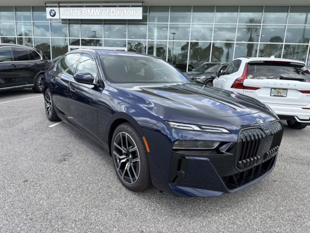 New 2026 BMW 750e xDrive 750e xDrive Plug-In Hybrid