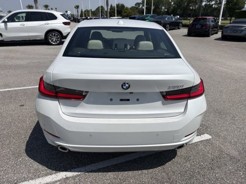 New 2026 BMW 330i Sedan