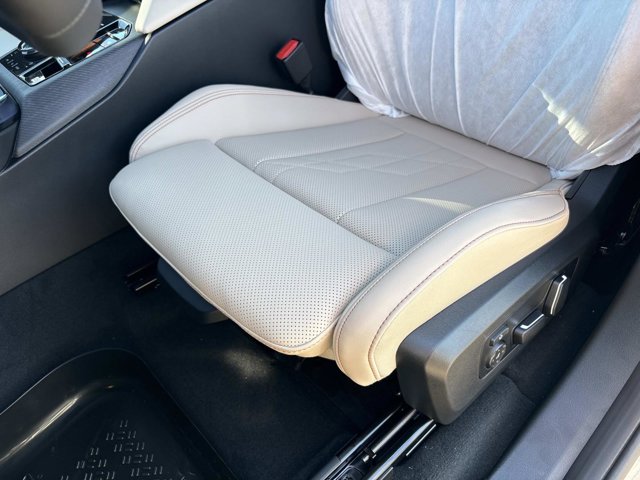 2026 BMW X3 30 - Photo 20