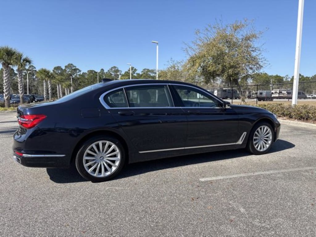 Used 2018 BMW 7 Series 740i Sedan