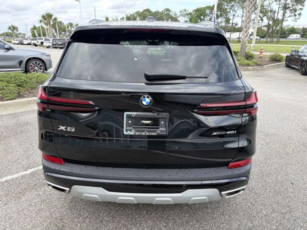 Used 2024 BMW X5 xDrive40i xDrive40i Sports Activity Vehicle