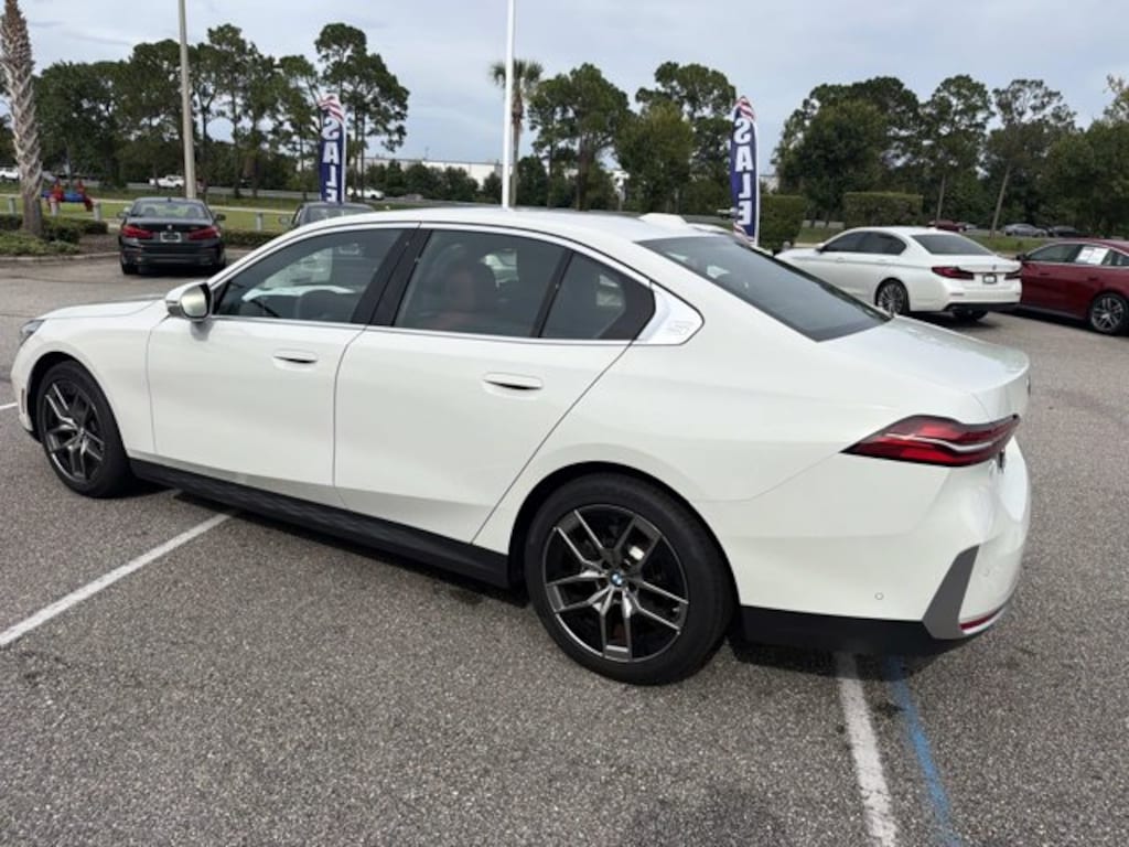 New 2026 BMW 5 Series Sedan