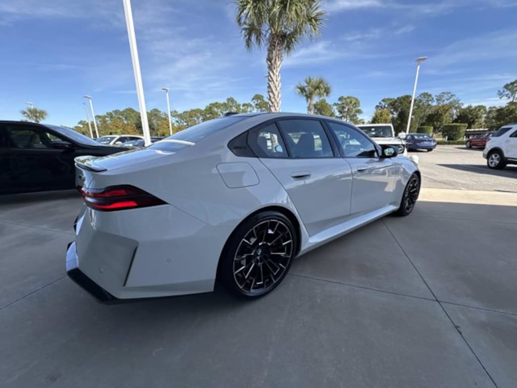New 2026 BMW M5 Sedan