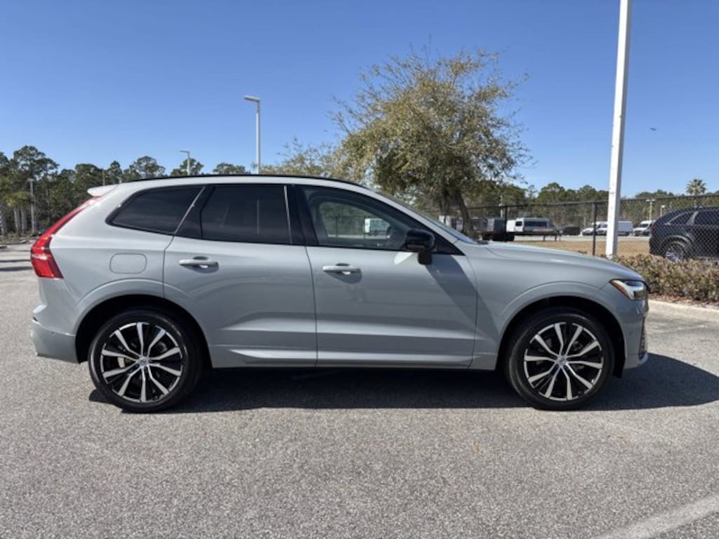 Used 2025 Volvo XC60 Plus B5 AWD Plus
