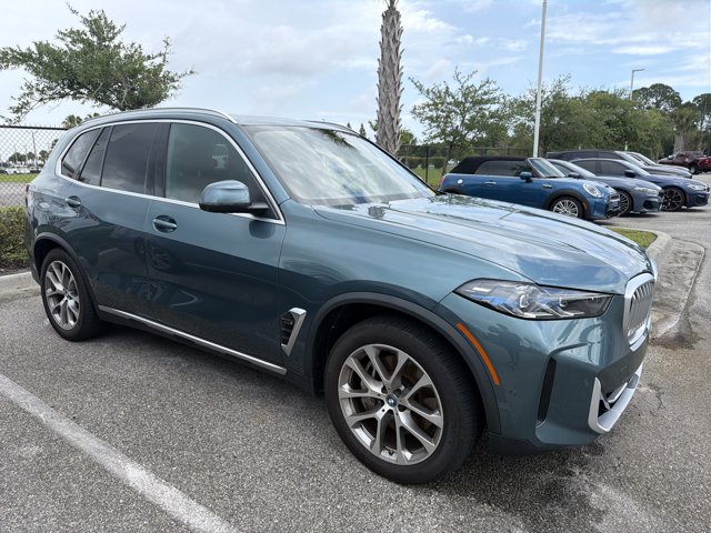 2024 BMW X5 xDrive50e's photo