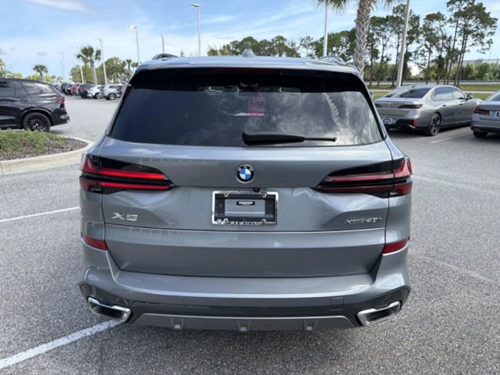Used 2024 BMW X5 xDrive40i xDrive40i Sports Activity Vehicle