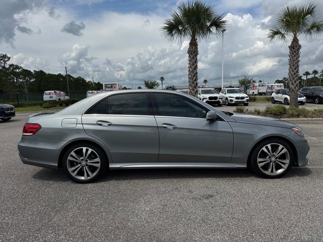 2014 Mercedes Benz E photo 2