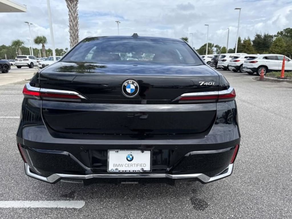 Certified 2023 BMW 7 Series 740i Sedan