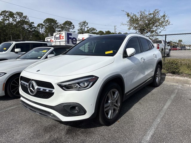 2021 Mercedes Benz GLA 250 photo 2