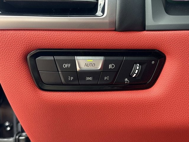 2026 BMW 8 Series 840i - Photo 35