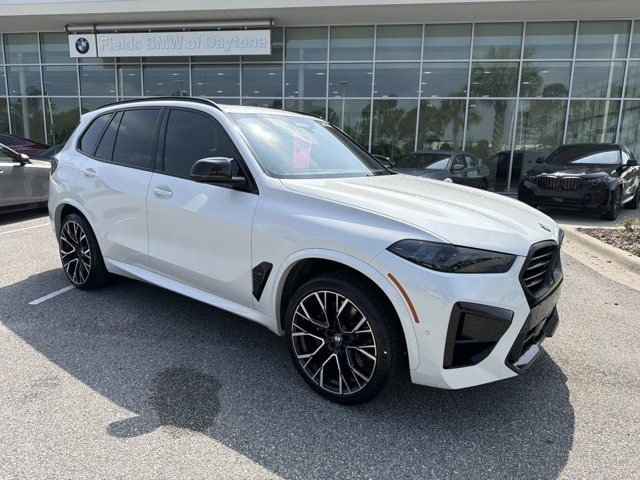 2024 BMW X5 M Competition's photo