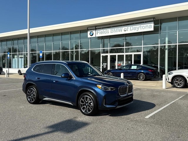 2025 BMW X1 28i's photo