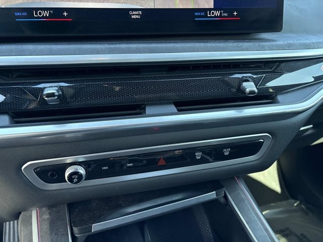2023 BMW X7 40i - Photo 27