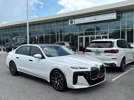 2025 BMW 750e xDrive 750e xDrive Plug-In Hybrid