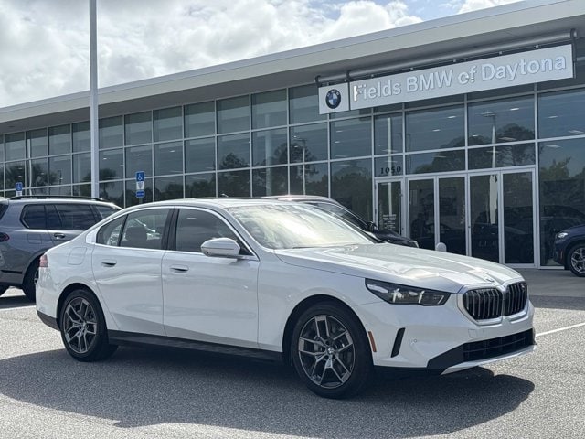 2026 BMW 5 Series 530i's photo