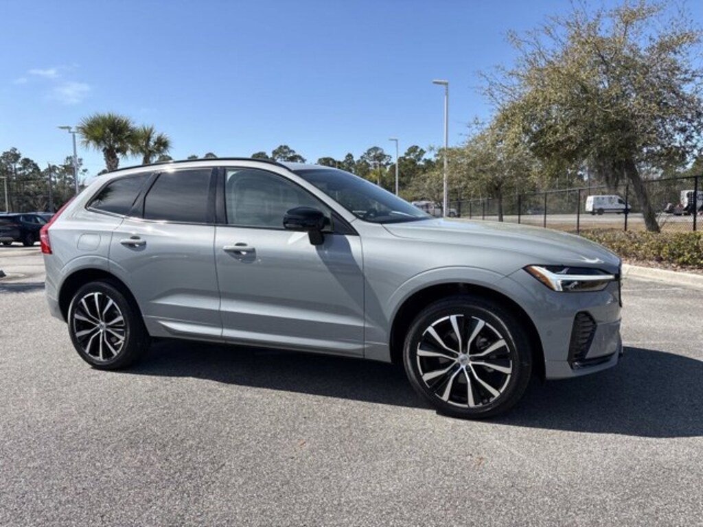 Used 2025 Volvo XC60 Plus B5 AWD Plus