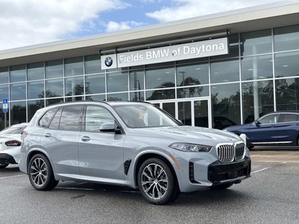 New 2026 BMW X5 xDrive40i xDrive40i Sports Activity Vehicle