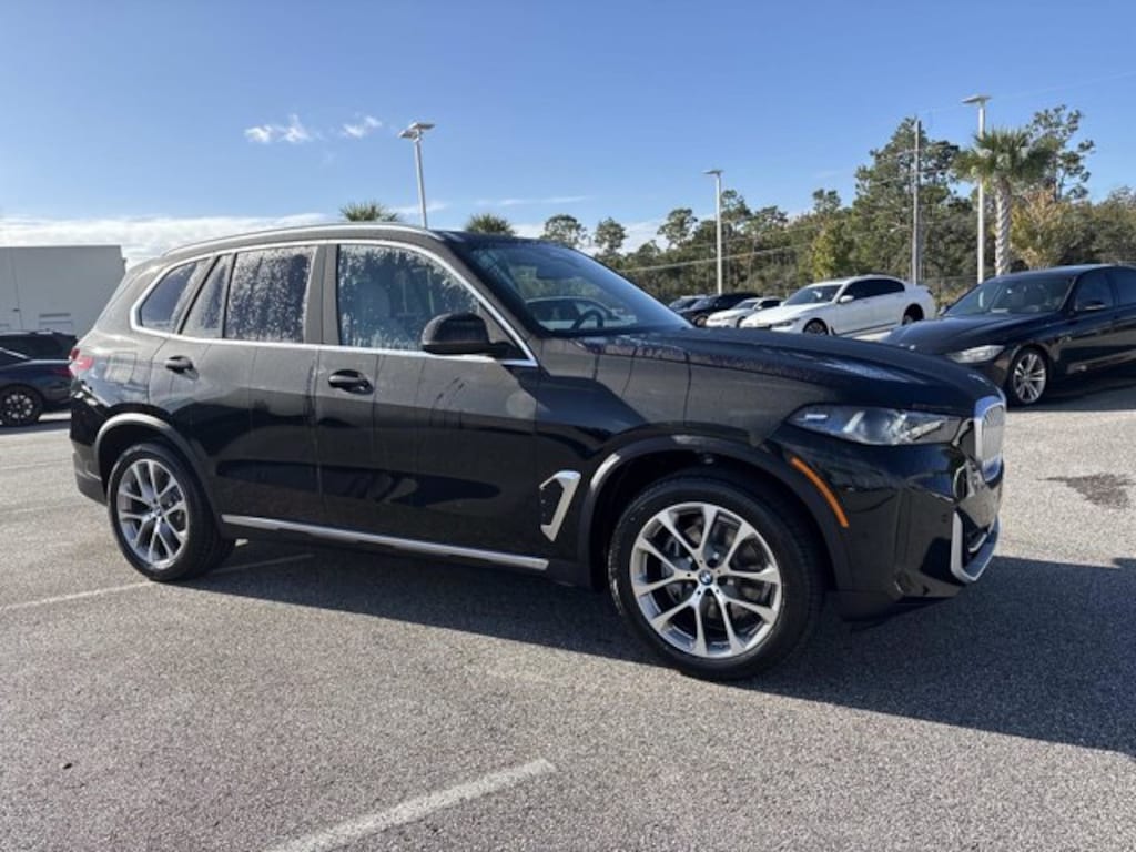 New 2026 BMW X5 xDrive40i xDrive40i Sports Activity Vehicle