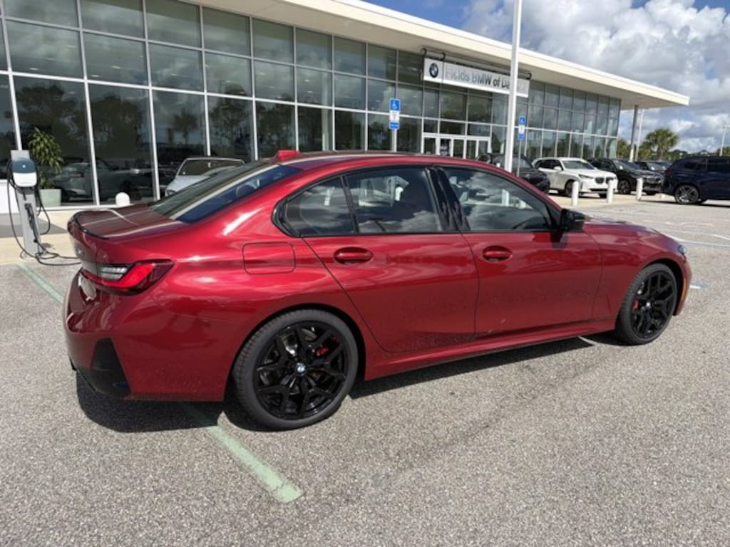 New 2026 BMW 330i Sedan