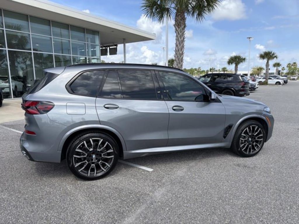 Used 2024 BMW X5 xDrive40i xDrive40i Sports Activity Vehicle