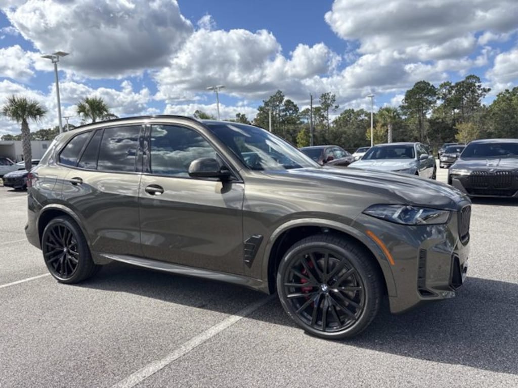 New 2026 BMW X5 xDrive40i xDrive40i Sports Activity Vehicle